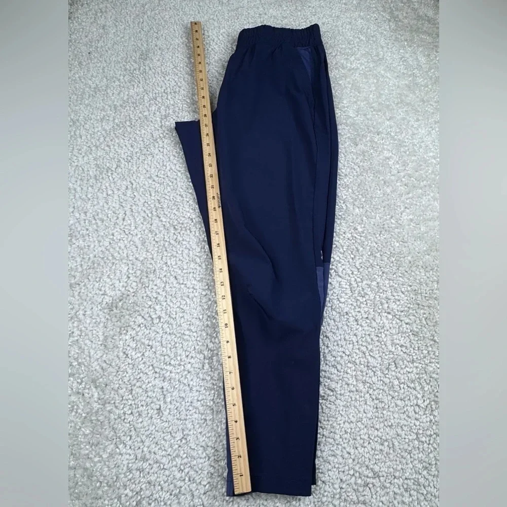 Under Armour Squad 2.0 Womens Tapered Training Warm-Up Pant. Navy Blue. Large